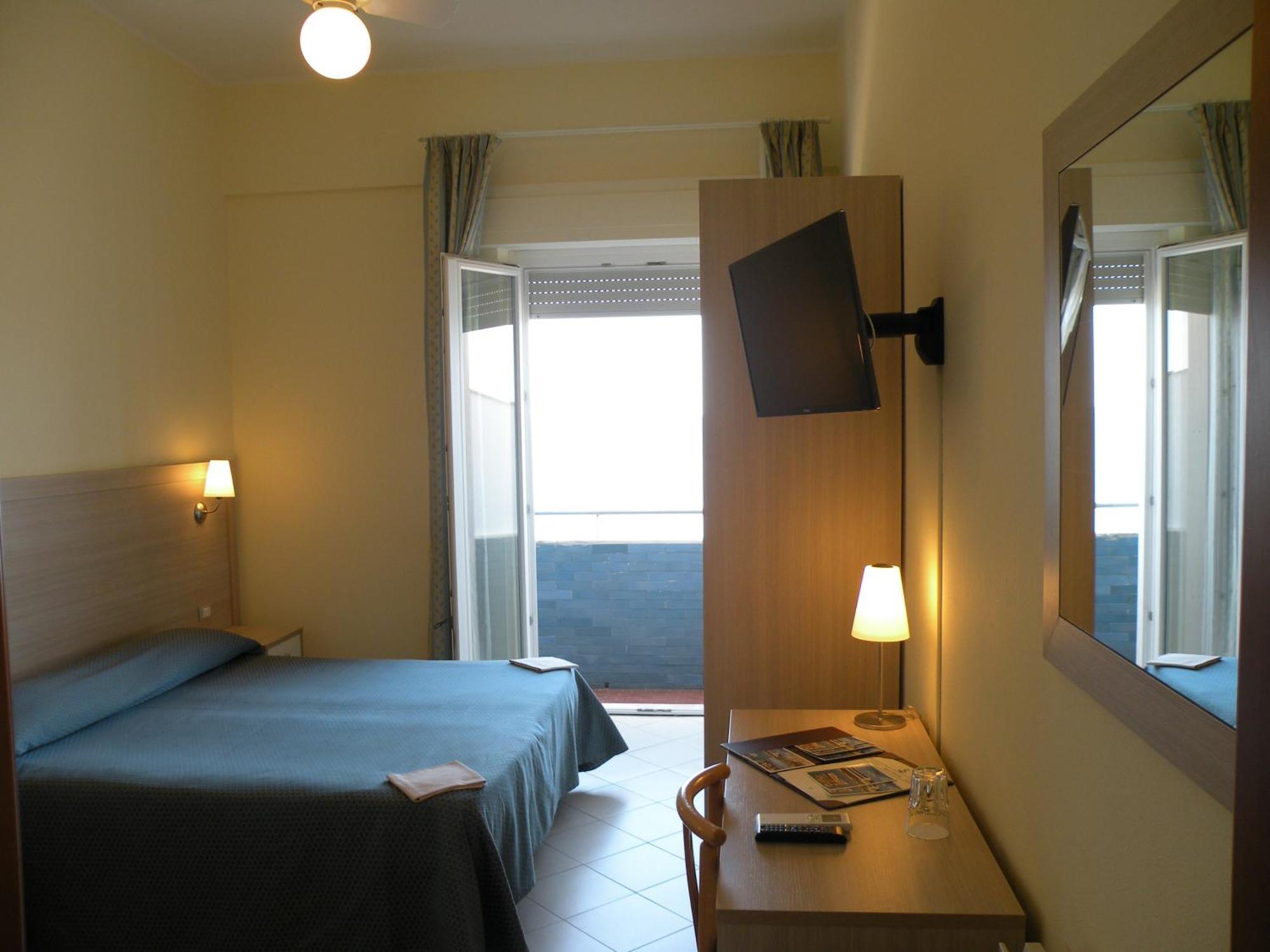 Hotel Parrini Follonica Værelse billede